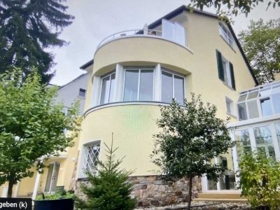 Komfortables XXL - Haus mit Stil und einem beneidenswerten Ausblick !!!