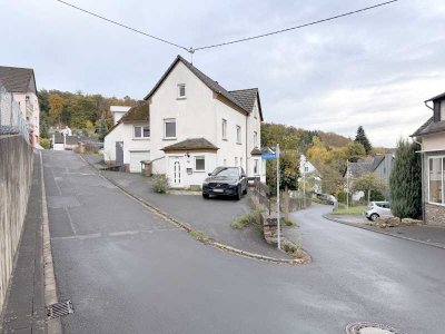 Individuelles 1-2 Familienhaus oder Wohnen und Arbeiten