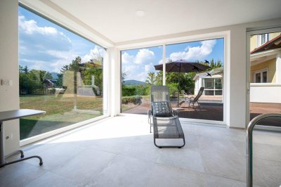 Landhaus mit Hallenbad auf 5.000m² großem Grundstück in Sooß!