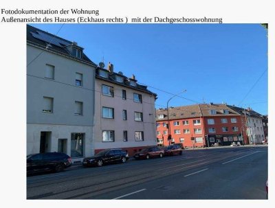 Schöne Dachgeschosswohnung mit Blick über Essen