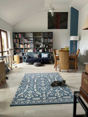 Modernes, lichtdurchflutetes 5-Zimmer-Loft mit 2 Loggias  und Einbauküche in ruhiger Lage