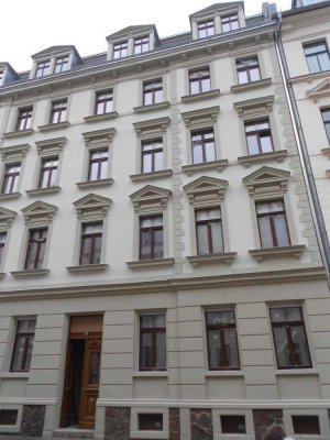 Preisreduzierung !! 3 Raumwohnung mit Balkon im liebevoll sanierten Denkmal