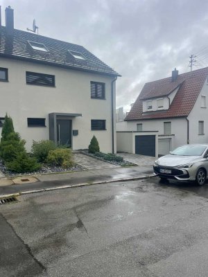 Doppelhaushälfte