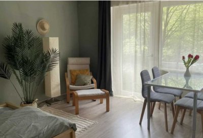 Möblierte 1-Zimmer Wohnung auf Zeit mit Süd-Balkon