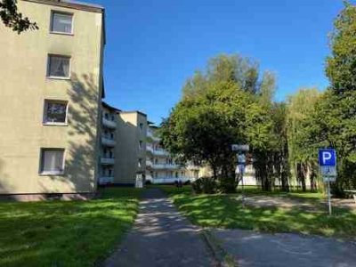 3 Zimmer Wohnung mit Balkon zu vermieten!