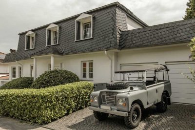 Villa Kreuzenäcker - Großzügige Designresidenz auf sonnigem Grundstück