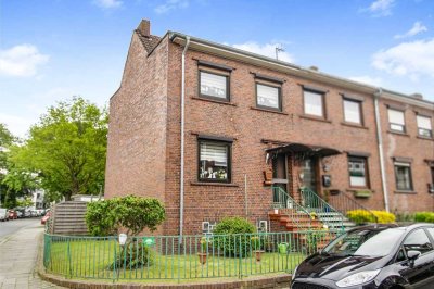 Bremen-Walle: Makelloses Reihenendhaus mit lichtdurchfluteten Räumen, Garten und Garage