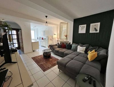 Zentrale Lage: 3 Zimmer Wohnung mit Terrasse in Rottenburg