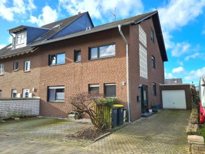Großes Zweifamilienhaus mit Einliegerbereich
