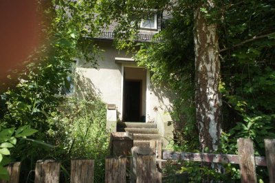 ALLES NEU MACHT DER MAI  - Preiswertes 5-Zimmer-Haus in Tirschenreuth (Oberpfalz)