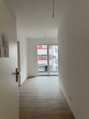 Gemütliche 2-Zimmer-Wohnung mit Balkon und Aufzug (2a) | Barrierefrei! | ab sofort verfügbar!