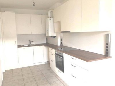 Schöne 4 Z.-Wohnung mit Balkon – WG tauglich.