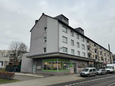 E.- Huttrop, Parkfriedhof, gut geschnittene 3 Raum Wohnung