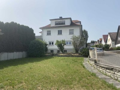 Große Familienvilla mit schönem Garten und Süd-West Ausrichtung in gesuchter, ruhiger Lage