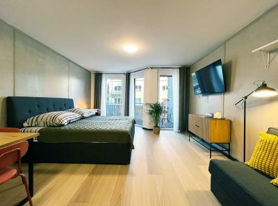 � Perfektes Single-Domizil mit Stil: Luxuriöse 1-Zi. Wg mit Einbauküche, Balkon, Aufzug & Keller