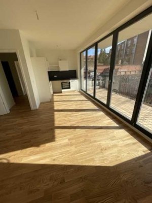 2 Zimmer Wohnung mit Balkon und EBK