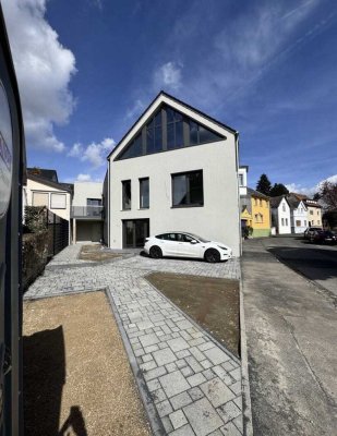 Helle 3-Zimmer Wohnung im 1. OG in Bonn-Bad Godesberg