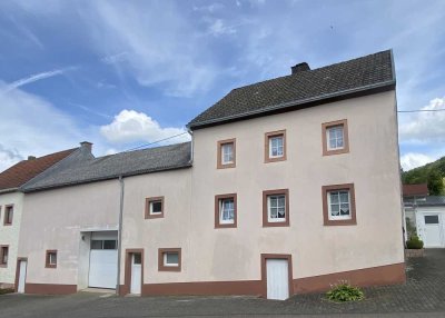 Ländliches Domizil mit Wohlfühlcharakter!