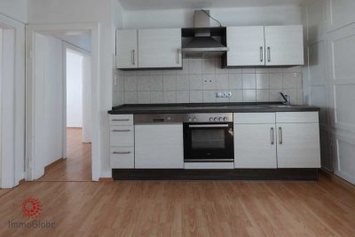 Schöne, helle Wohnung mit Einbauküche zu vermieten