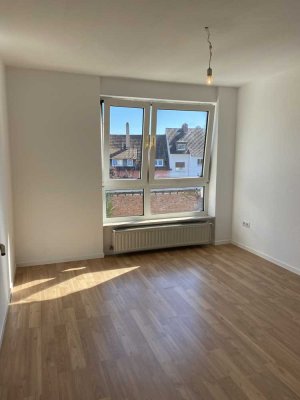 Helle 1-Zimmer-Wohnung inkl. Küche  (Nähe K in Lautern)