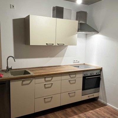 Nachmieter für Schicke 2-Zimmer Wohnung mit Balkon im 2. OG in Berlin gesucht