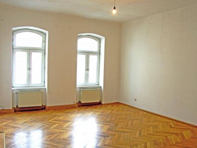 Altbauwohnung mit Potenzial für WG,....