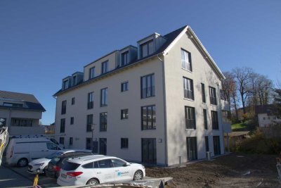 helle 2,5-Zimmer Wohnung, grosser Balkon, EBK, von privat