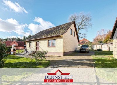 Ruhig wohnen im Wendland – Einfamilienhaus mit Garten, Balkon und Nebengebäuden