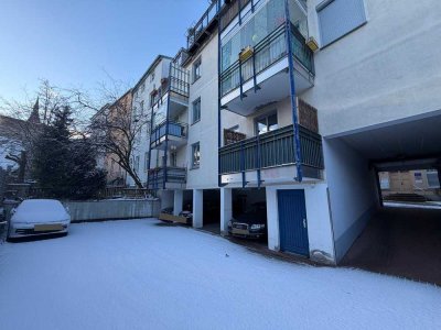 3-Raum-Wohnung im Herzen von Rostock - Hochparterre, Einbauküche