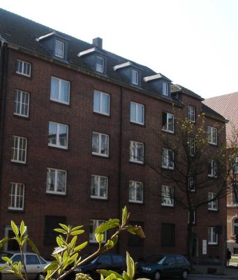 Über den Dächern der Stadt Gelsenkirchen: Großzügige 2,5 Raum-DG-Wohnung mitten in der City!