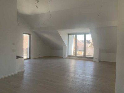 3,5-Zimmer-Whg. (109,50 m2) und separates Appartement (42m2)