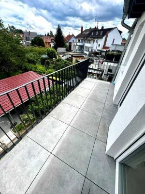Moderne große 4 ZKB-Mais.-Wohnung mit Balkon in Seckenehim