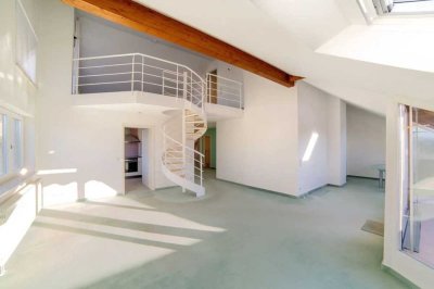 Schöne 5,5 Zi Maisonette-Wohnung mit EBK und Balkon in Lahr/Schwarzwald