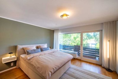 Möblierte 3-Zimmer-Wohnung mit zwei Balkonen in ruhiger Lage von Alt-Solln.