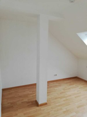 550 € - 78 m² - 2.0 Zi.
