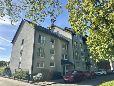 Außergewöhnliche 3,5 Zimmer Maisonettewohnung mit Balkon und Weitblick