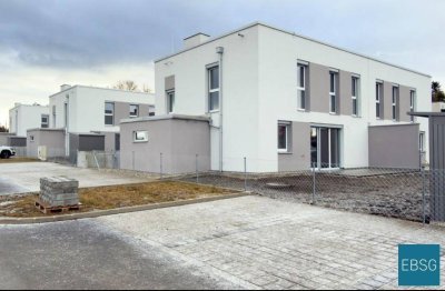 Moderne Doppelhaushälfte mit Eigengarten - Top 4