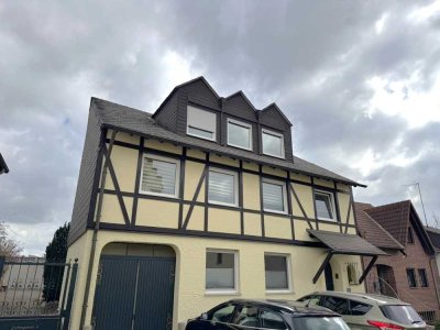 Optimal aufgeteiltes, gepflegtes Dreifamilienhaus in zentraler Lage