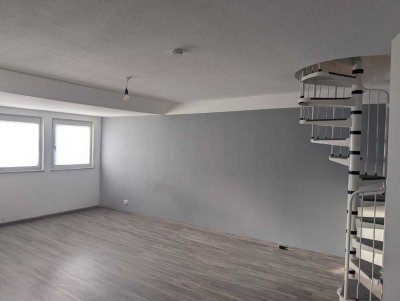 Schöne und ruhig gelegene 3-Zimmer-Wohnung mit Balkon in Wahnheide, Köln