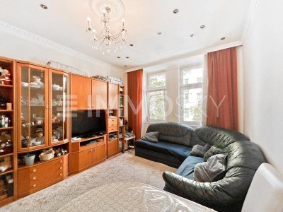 Nahe Arthaberplatz - Altbauhit mit viel Potential!