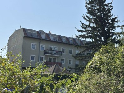 Attraktive 3-Zimmer-Dachgeschosswohnung im Zentrum von Guntramsdorf zu mieten! Überdachter Parkplatz inklusive!