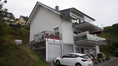 Attraktive und hochwertige 3-ZKB Wohnung mit Rheinblick