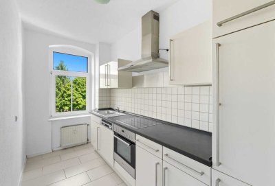 Großzügige 3-Raum-Wohnung mit Einbauküche in Dresden-Cotta!