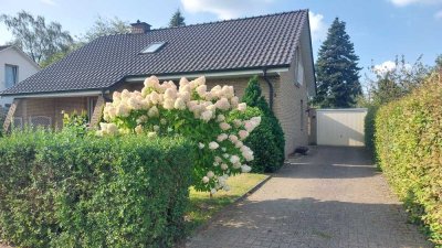 Innenstadtnahes Einfamilienhaus mit unverbautem Weitblick in bester Lage von Rahden.