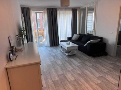 1,5 Zimmer-Wohnung mit Wintergarten sucht Nachmieter!