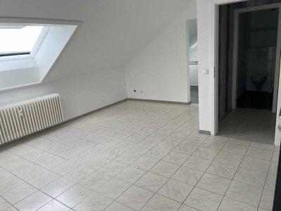 Helle 2-Zimmer Wohnung in Großostheim-Ringheim