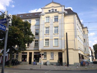 Wunderschöne DG-Wohnung mit Studioflair nahe Uniklinik für Paare und Singles