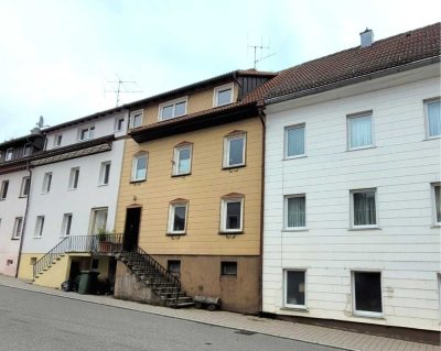 **Rohdiamant zum Selbstverwirklichen** - Reihenmittelhaus - Vöhrenbach