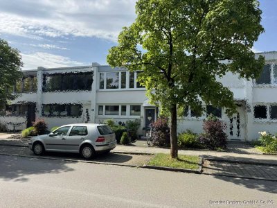Charmantes, vermietetes Reihenmittelhaus mit Garage in familienfreundlicher Lage
