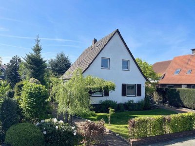 Heimkommen und Wohlfühlen! *Schönes Einfamilienhaus mit großzügigem Südgrundstück!*